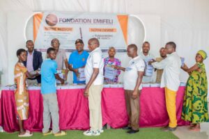 Éducation et solidarité : La fondation EMIFELI au soutien des familles d&rsquo;aveugles à Ruziba