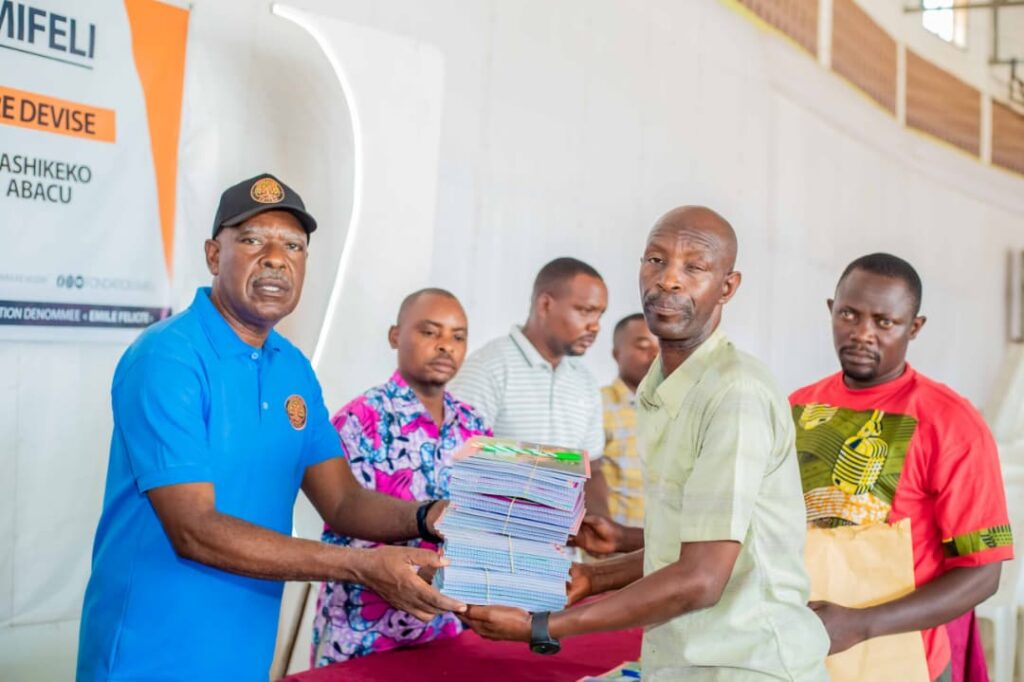 Éducation et solidarité : La fondation EMIFELI au soutien des familles d'aveugles à Ruziba whatsapp image 2026 09 04 at 19.57.00